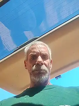 Biknight online show from November 2025 05:29:02 PM