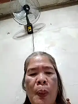 sexylizzy4u online show from March 2026 10:28:01 PM