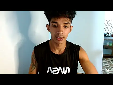  dannyaldana  online show from October 2025 10:33:02 AM