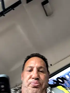 ExoticCarpark online show from April 2026 01:19:01 AM