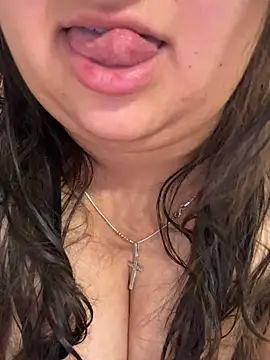Snapshot of Jane_BBW chatting on July 2026 09:22:01 AM Jane BBW online show from July 2026 09:22:01 AM