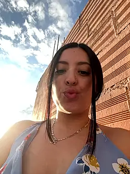 Sofhi corolinne31 online show from March 2025 10:28:02 PM