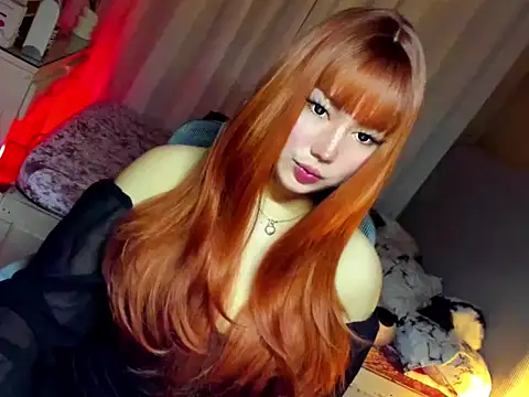 HOTnWILDalice online show from April 2026 02:22:02 AM