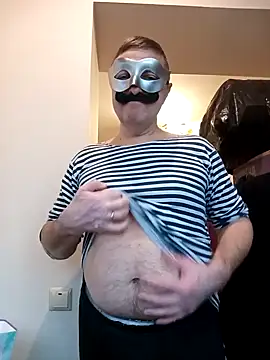 Snapshot of Pokaz2020 chatting on December 2024 01:54:02 PM Pokaz2020 online show from December 2024 01:54:02 PM