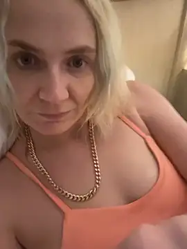 SugarTits199869 online show from October 2025 05:06:01 AM