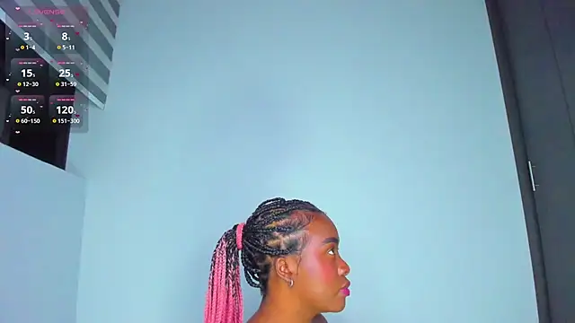 Sofi Smiley online show from April 2026 02:09:02 AM