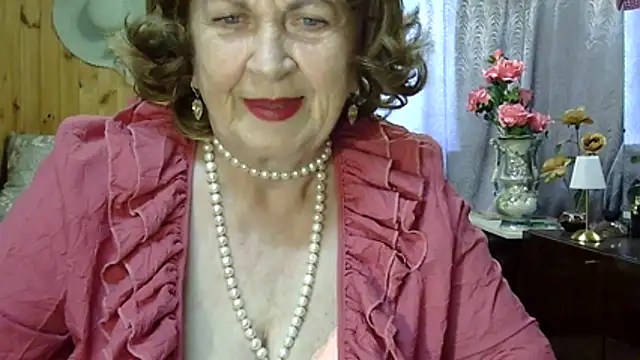 Snapshot of Emma52610 chatting on June 2026 11:26:01 AM Emma52610 online show from June 2026 11:26:01 AM