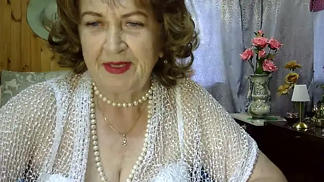Snapshot of Emma52610 chatting on July 2026 11:30:02 AM Emma52610 online show from July 2026 11:30:02 AM