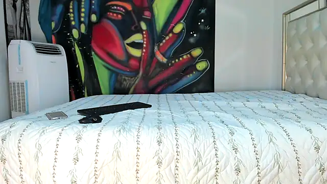 luna sexxy online show from March 2026 04:29:02 AM