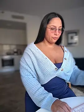 DannaaMeliza online show from November 2025 09:22:01 AM