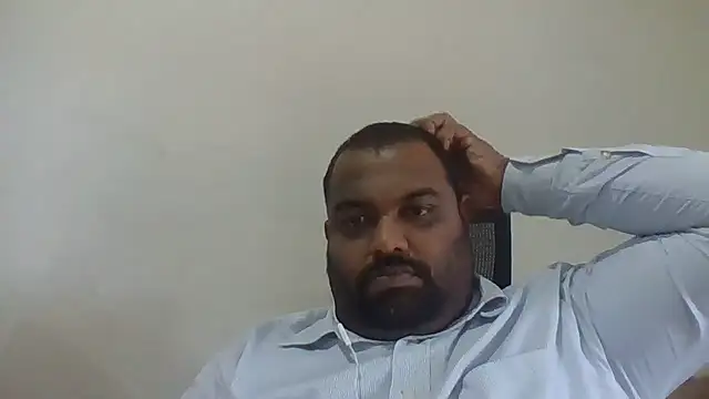 Snapshot of FatCockBoySL chatting on June 2026 05:20:01 AM FatCockBoySL online show from June 2026 05:20:01 AM