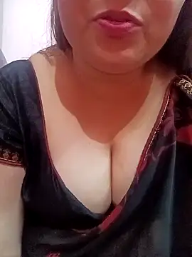 naughtymadam online show from December 2024 04:45:02 AM