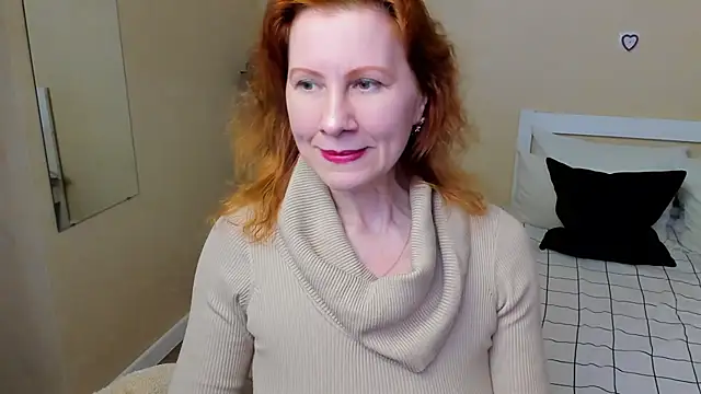 FoxySophia online show from September 2025 06:09:02 PM