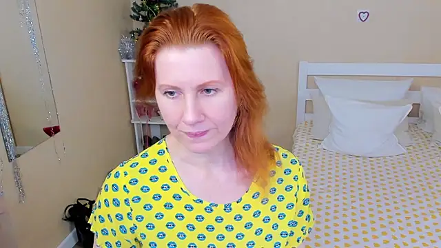 FoxySophia online show from January 2026 12:05:01 AM