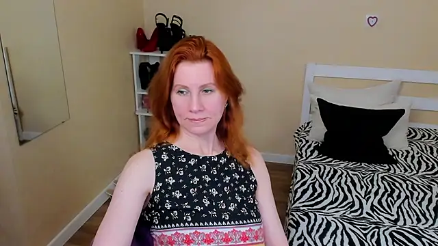 Snapshot of FoxySophia chatting on May 2026 02:39:01 AM FoxySophia online show from May 2026 02:39:01 AM