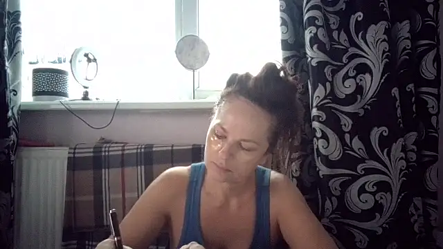 LindaStarS online show from February 2026 05:34:02 AM