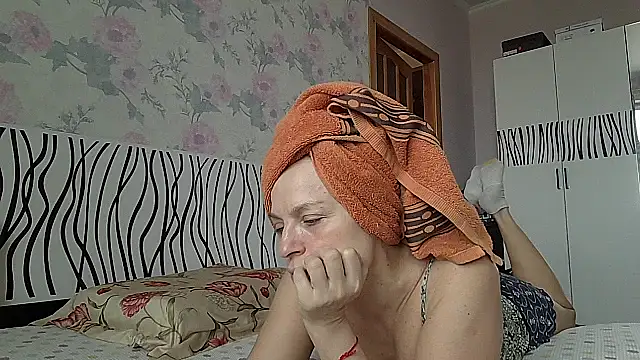 LindaStarS online show from February 2026 06:37:01 AM