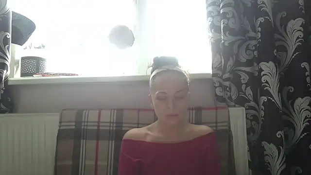 LindaStarS online show from April 2026 05:12:02 AM