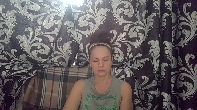 LindaStarS online show from June 2026 05:13:02 AM