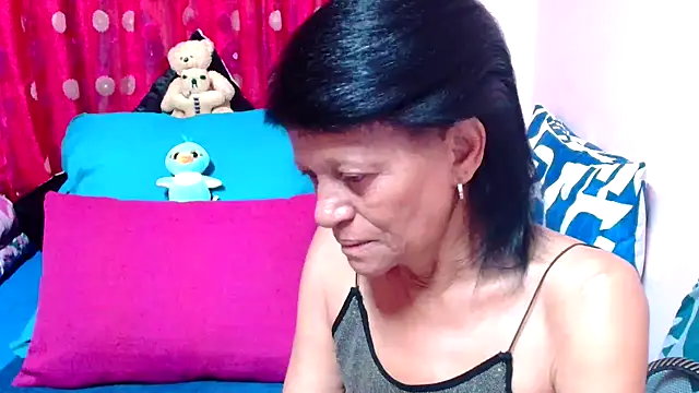 SLUTTYROXY online show from October 2025 06:06:02 AM