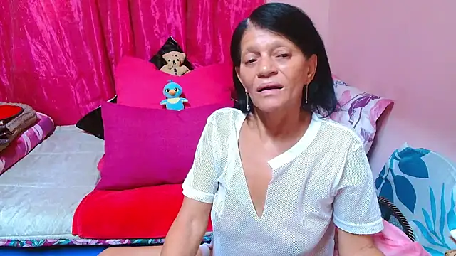 SLUTTYROXY online show from January 2026 05:02:02 AM