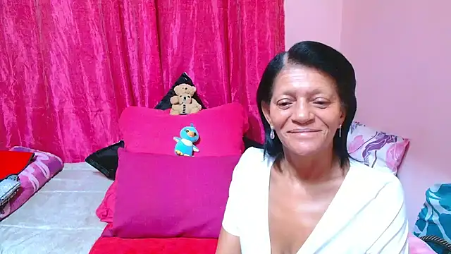 Snapshot of SLUTTYROXY chatting on January 2026 06:22:02 PM SLUTTYROXY online show from January 2026 06:22:02 PM