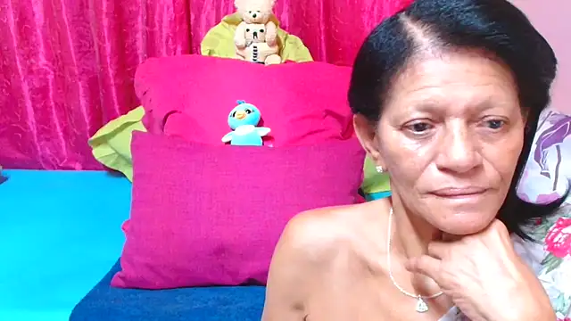 Snapshot of SLUTTYROXY chatting on February 2026 03:48:02 PM SLUTTYROXY online show from February 2026 03:48:02 PM