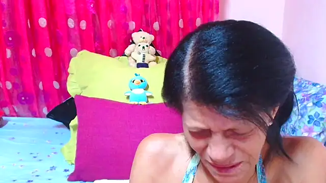 Snapshot of SLUTTYROXY chatting on February 2026 07:48:01 PM SLUTTYROXY online show from February 2026 07:48:01 PM