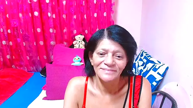 Snapshot of SLUTTYROXY chatting on March 2026 10:50:02 AM SLUTTYROXY online show from March 2026 10:50:02 AM