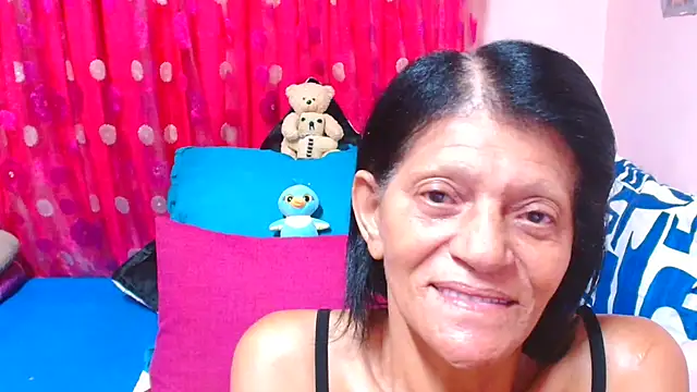 SLUTTYROXY online show from April 2026 05:54:01 PM