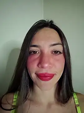 Snapshot of loveuu-bae chatting on February 2026 02:45:01 AM loveuu-bae online show from February 2026 02:45:01 AM