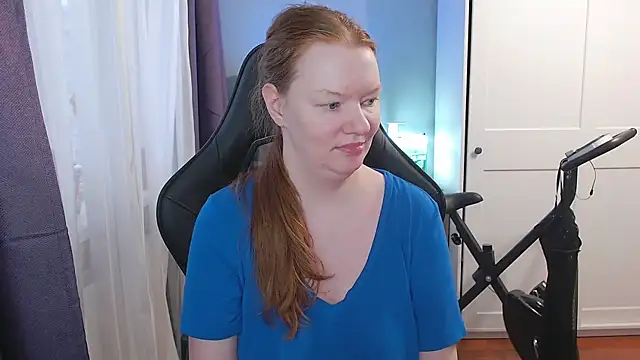 Lady Inari online show from November 2025 11:02:01 AM