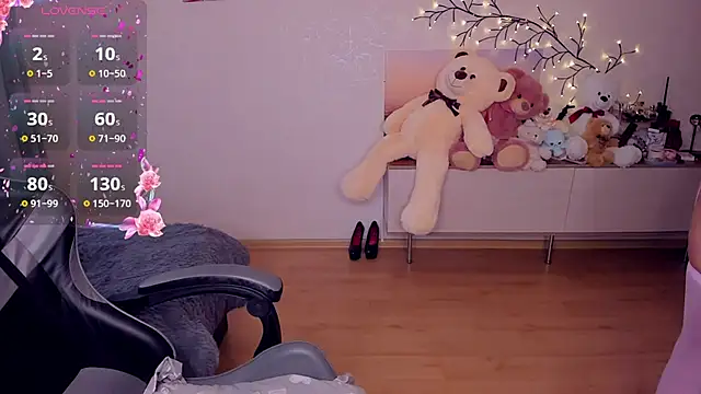 MiaSilkX online show from December 2024 10:46:02 AM