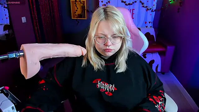 Yoki Shizuko online show from February 2026 06:31:01 AM