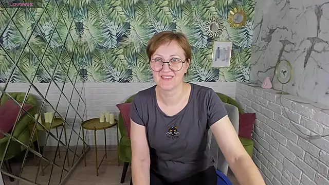 Paris Cherry online show from March 2025 02:07:02 AM