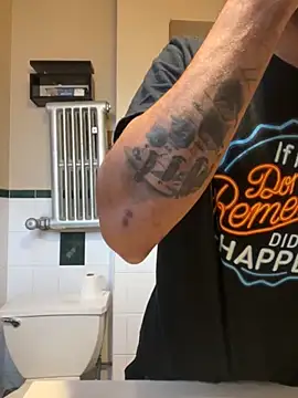 Snapshot of mrphanacy chatting on November 2025 11:34:02 AM mrphanacy online show from November 2025 11:34:02 AM