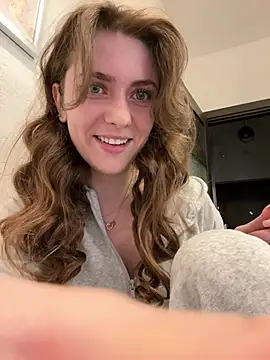 MariiD online show from March 2026 07:14:02 AM