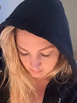 Anna Alexa online show from January 2025 08:20:02 AM