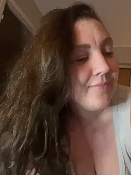 Anna Alexa online show from April 2026 07:58:01 PM