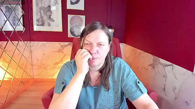 KellyPerfection online show from May 2026 12:24:01 PM