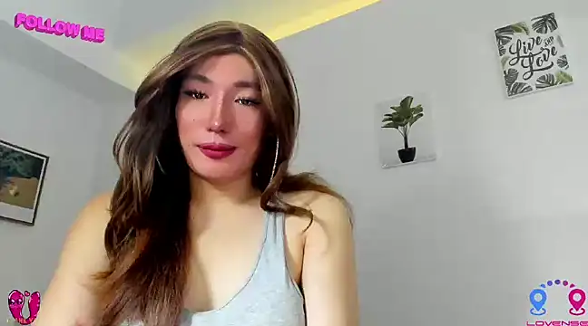 Snapshot of hottycrishina chatting on December 2024 07:11:02 AM hottycrishina online show from December 2024 07:11:02 AM