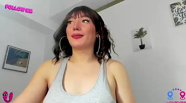 Snapshot of hottycrishina chatting on January 2025 07:42:01 AM hottycrishina online show from January 2025 07:42:01 AM