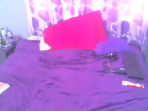 Snapshot of claudia_manuela chatting on March 2025 09:12:02 AM claudia manuela online show from March 2025 09:12:02 AM