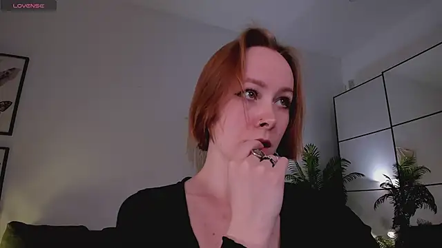 LilianKroft online show from March 2026 11:57:01 AM