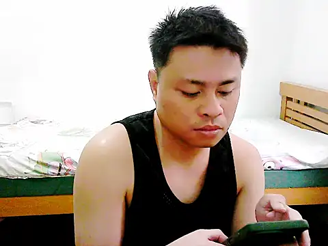 Snapshot of SirViceBoy2020 chatting on December 2025 12:17:01 AM SirViceBoy2020 online show from December 2025 12:17:01 AM