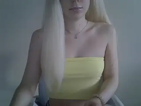 DitaVira online show from December 2024 12:18:02 PM