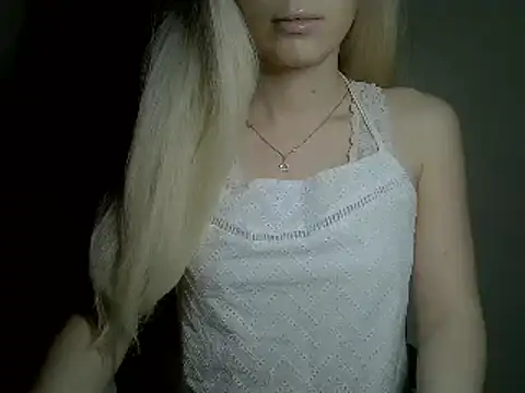 DitaVira online show from December 2024 09:41:02 PM