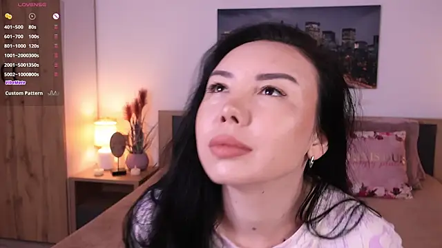 Leila  Sweet online show from April 2026 07:00:01 AM