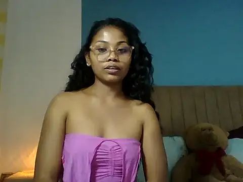 naya86 online show from October 2025 11:54:02 AM