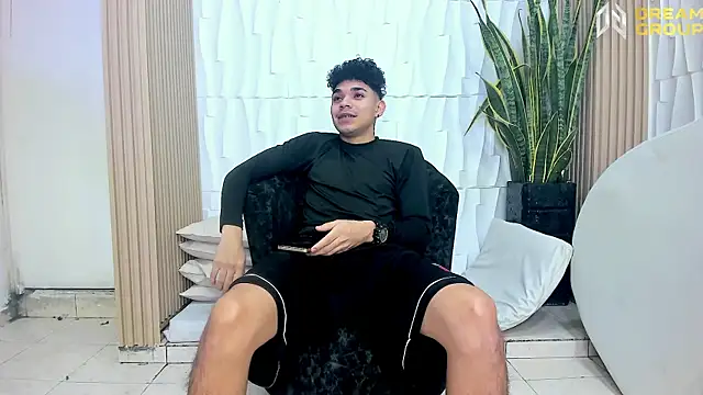 AmazingPartys online show from February 2026 02:05:02 PM